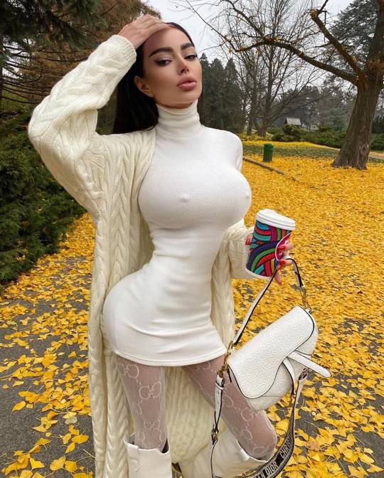 Alena Omovych - sexy girl with big tits. Ukrainian Barbie.