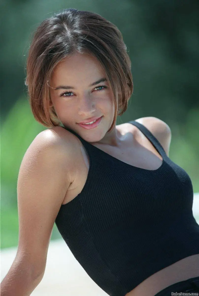 Alizee | Scrolller