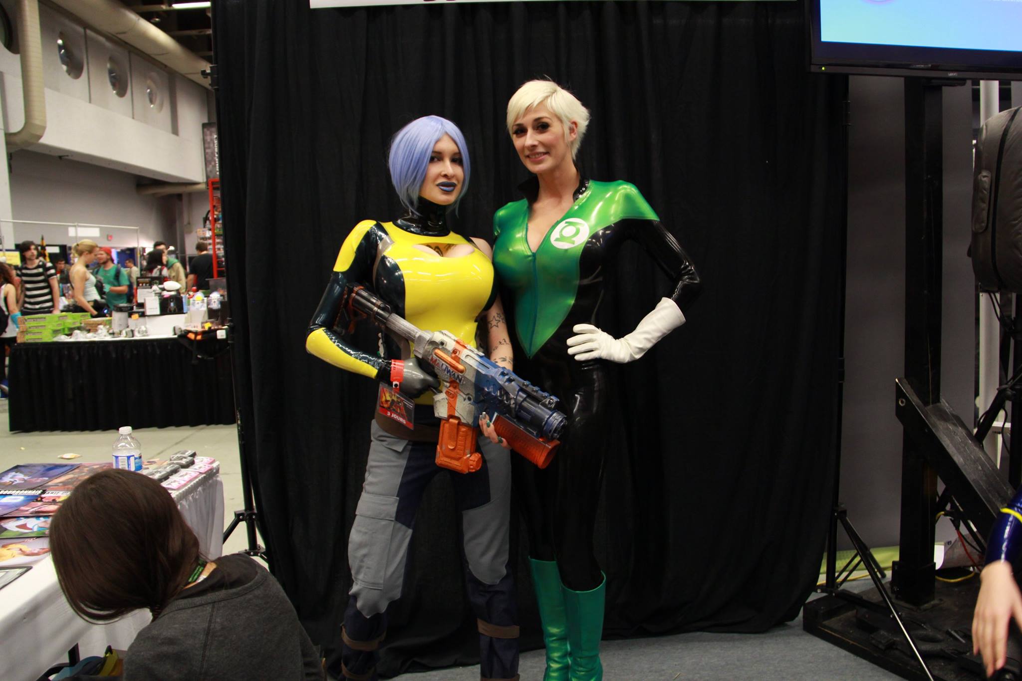 To keep going with the cosplaying duos, here are Marie-Claude with
