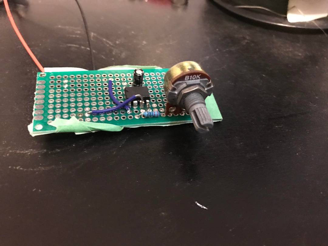 Astable oscillator with ne 555