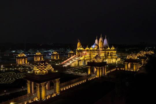 BAPS Shri Swaminarayan Mandir, Los Angeles, is a traditional Hindu Mandir that was completed in 2012. It was constructed from 35,000 pieces of meticulously hand carved Italian carrara marble and Indian pink sandstone.