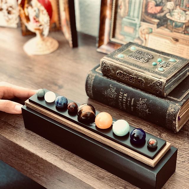 DeskSpace - Gemstone Solar System Set