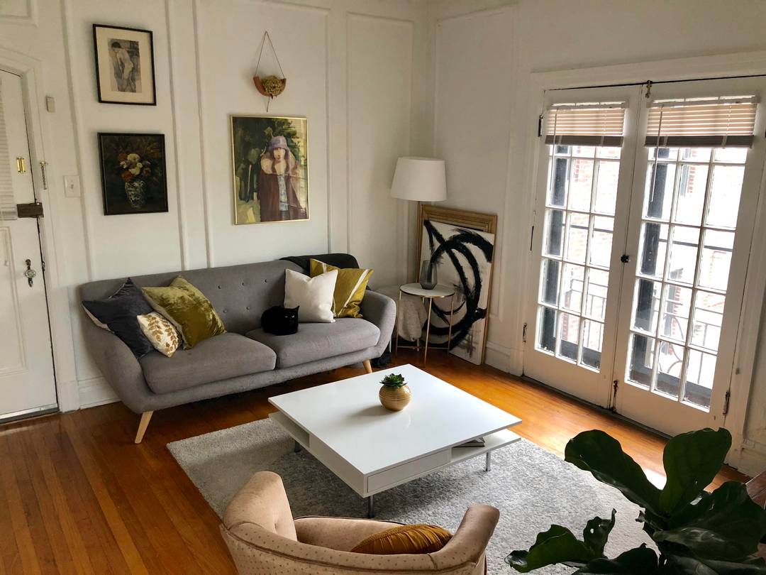Behold the manifestation of my constant internal battle between neurotic minimalism and a love for the eclectic [St. Louis, MO]