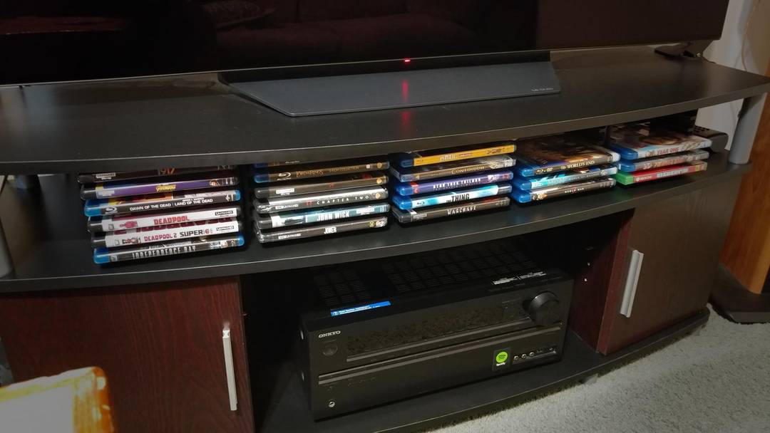 Blu-ray holder for small spaces. Holds 6 blu-ray and fits in spaces roughly 5 1/8" high. Takes around 110 grams of filament to print and have tested with Blu-ray, 4k Blu-ray and Xbox game cases. Link in comments.