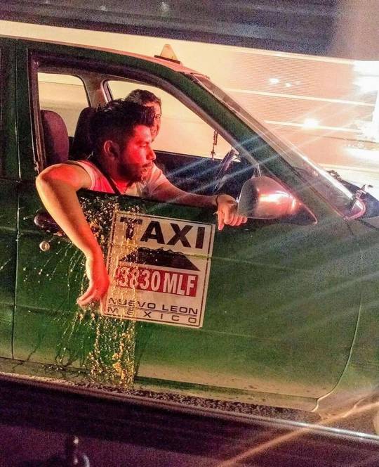 Blursed taxi