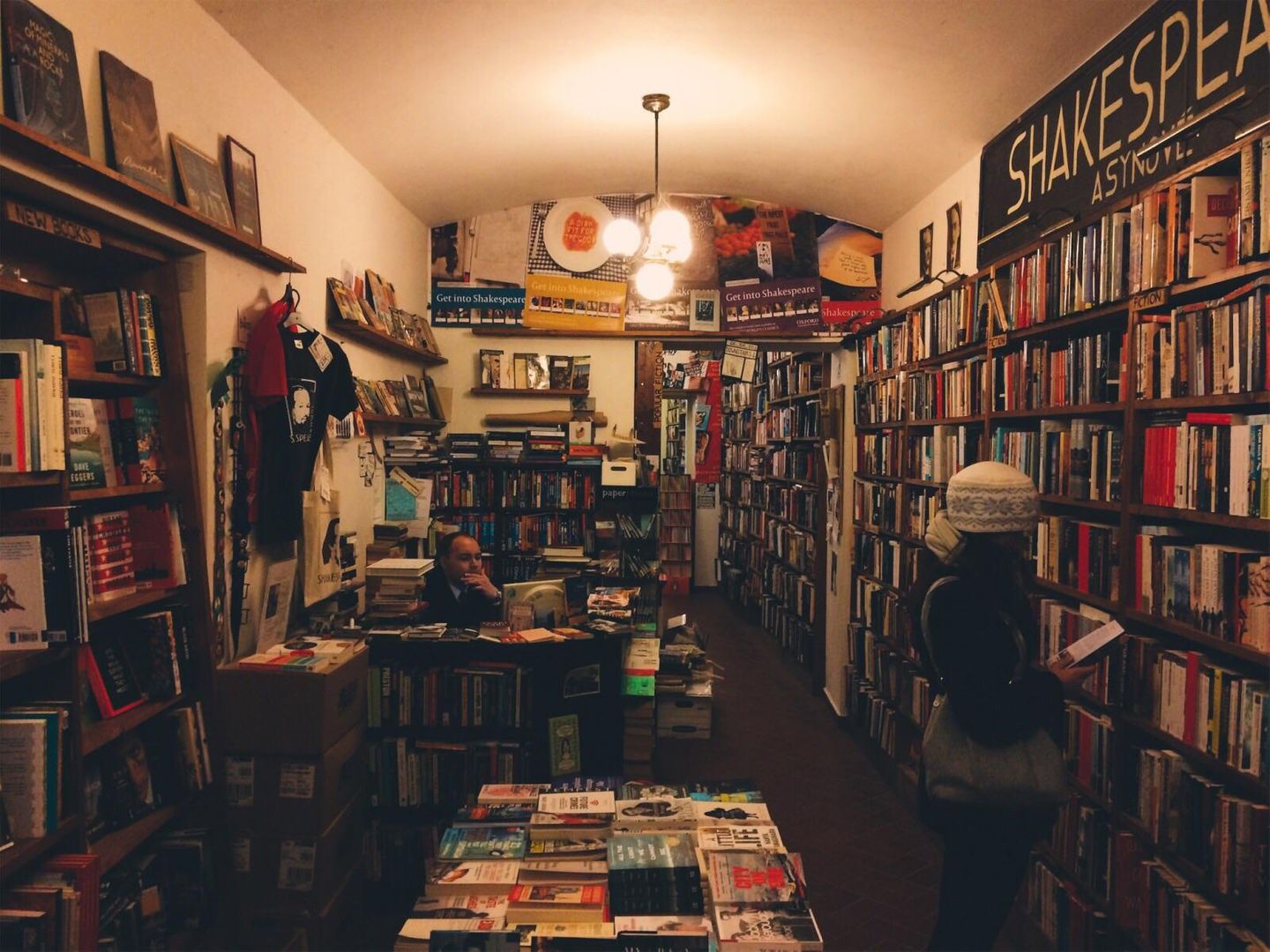 Bookshop - E7