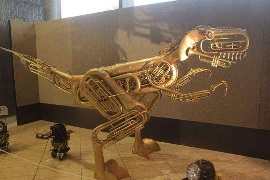 Brass-a-saurus Rex [960x640]