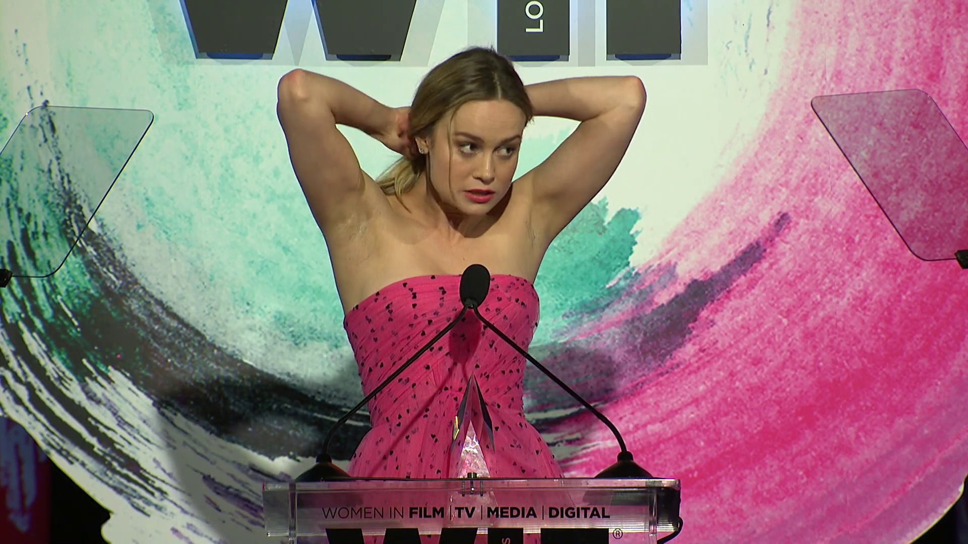 Brie Larson Sweaty (full video link in comments)