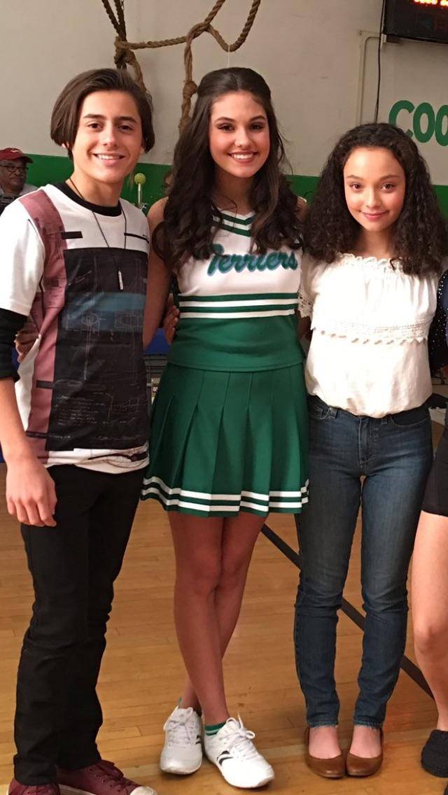 Cheerleader in 'Stuck in the Middle'