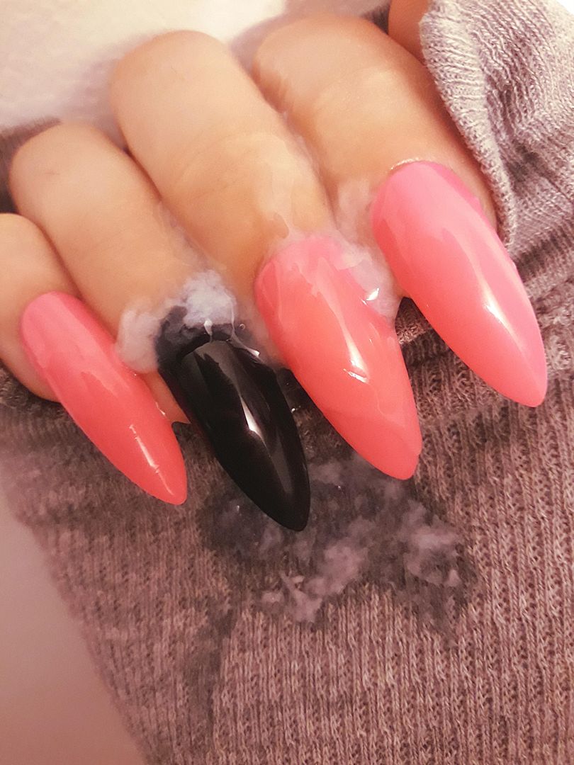 Clean me up boys 👅💦