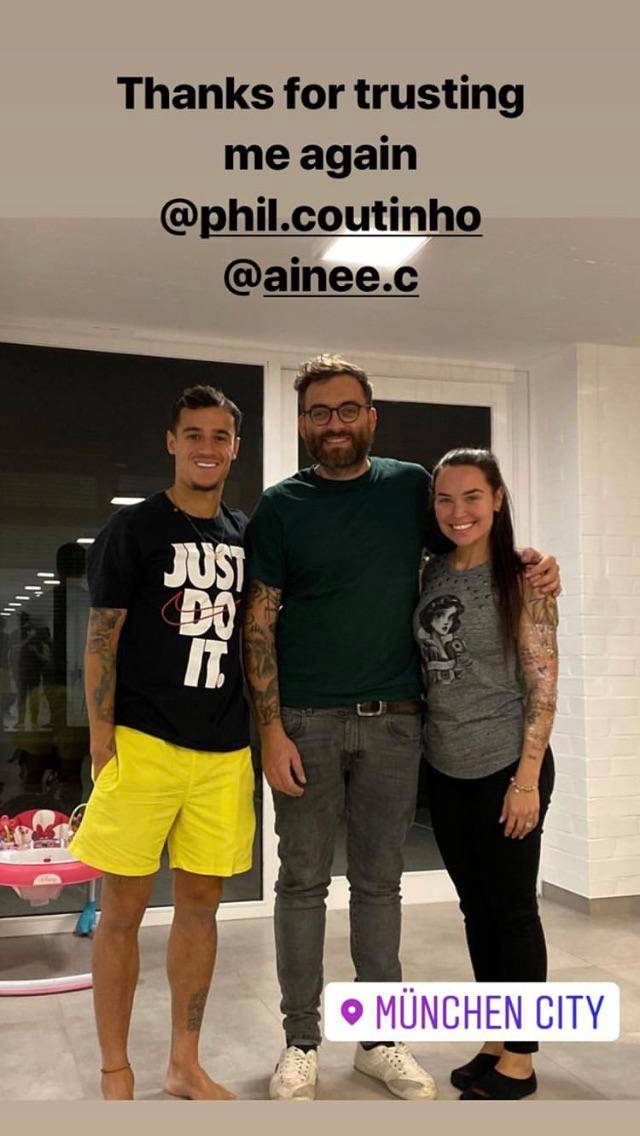 Coutinho is still wearing the red string around his ankle that Messi gave him last season