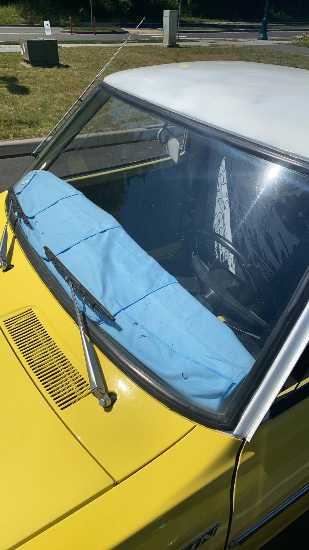 Crack free dash life😂