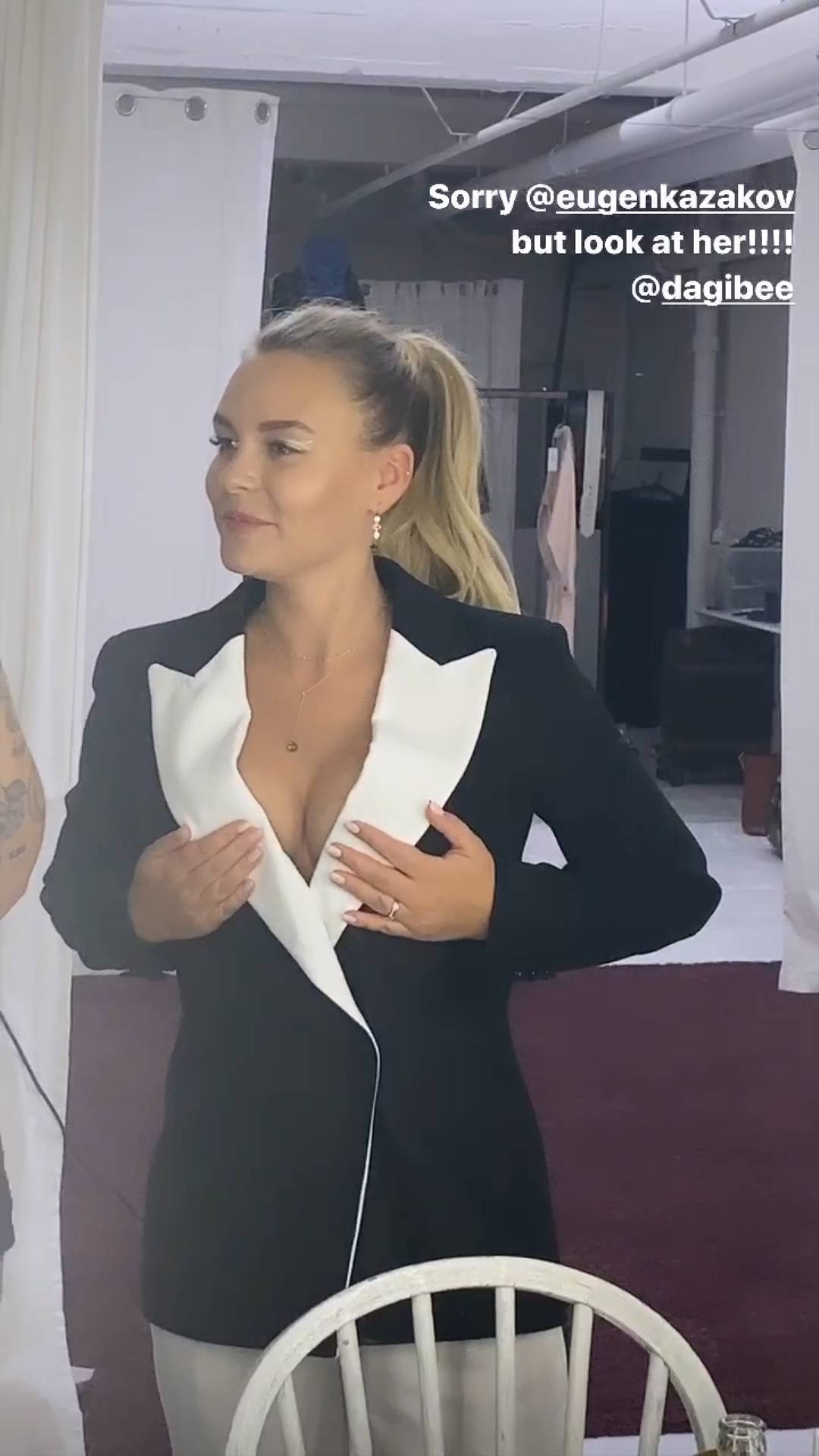Dagi anders hot
