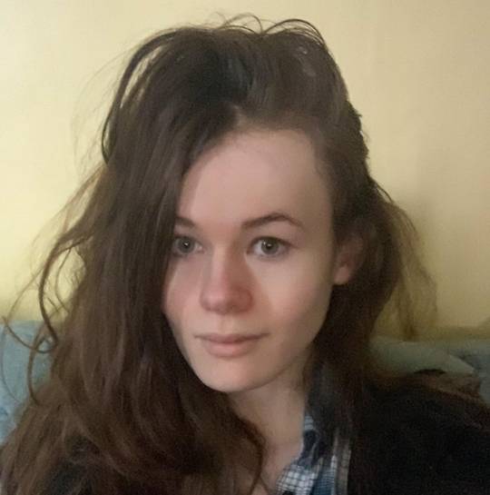 Do I still look okay with my hair pulled back?