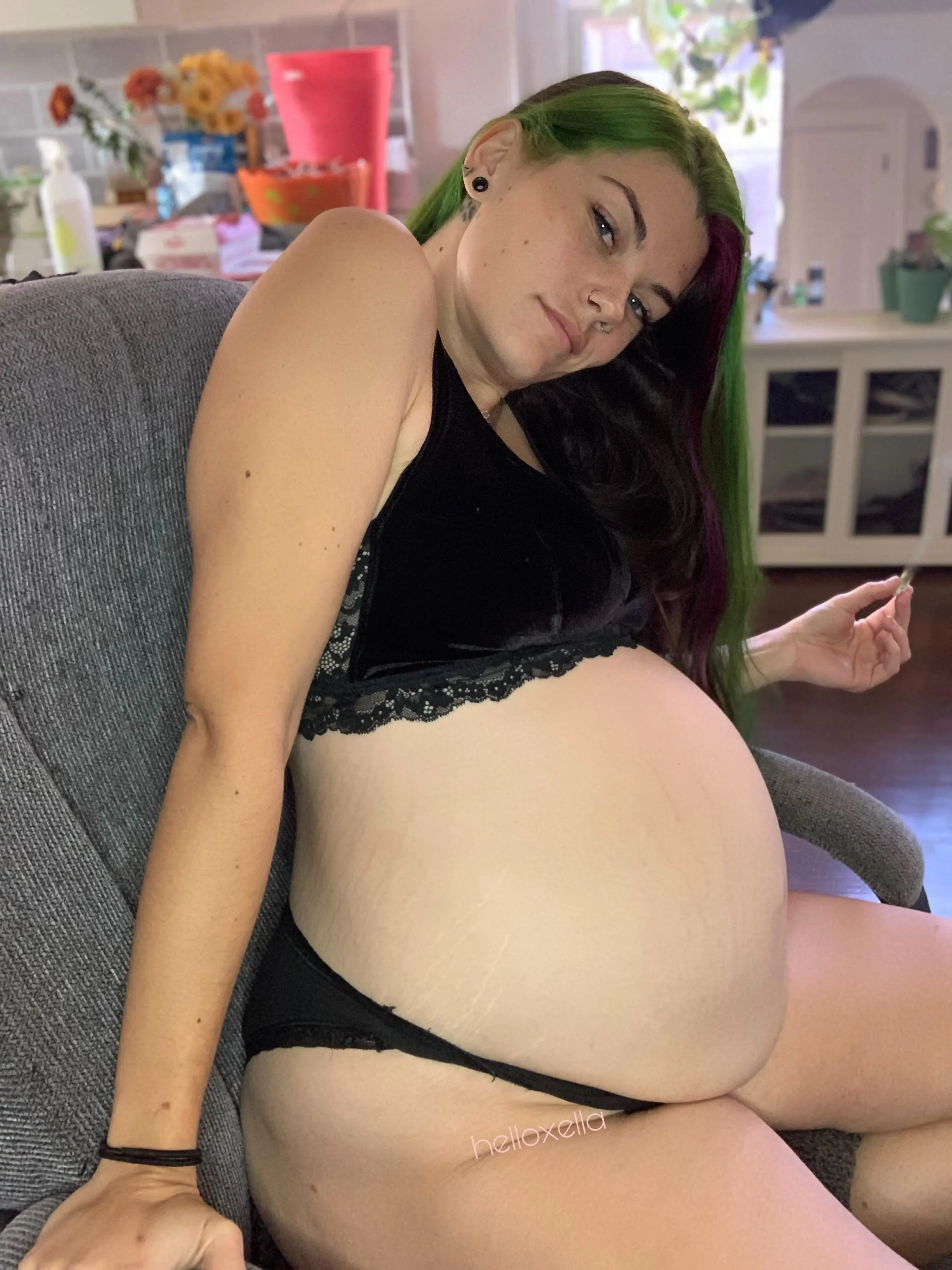 View and enjoy BellyExpansion with the endless random gallery on Scrolller....