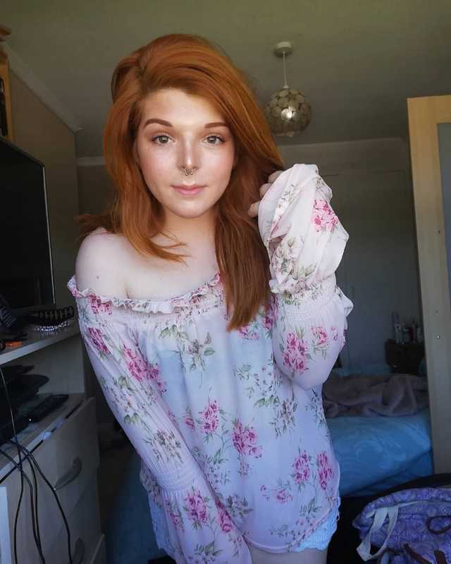 Ellie-Rose (Alatariel Elensar) | Scrolller