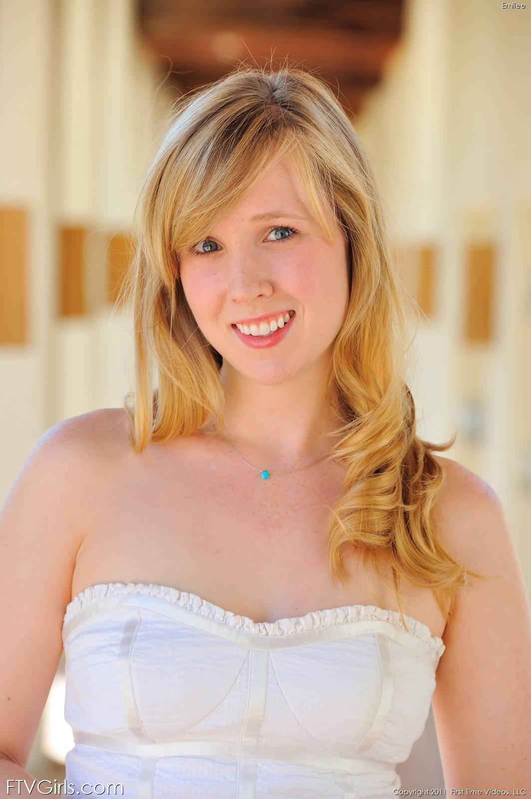 Emilee (Addison Heart) Scrolller