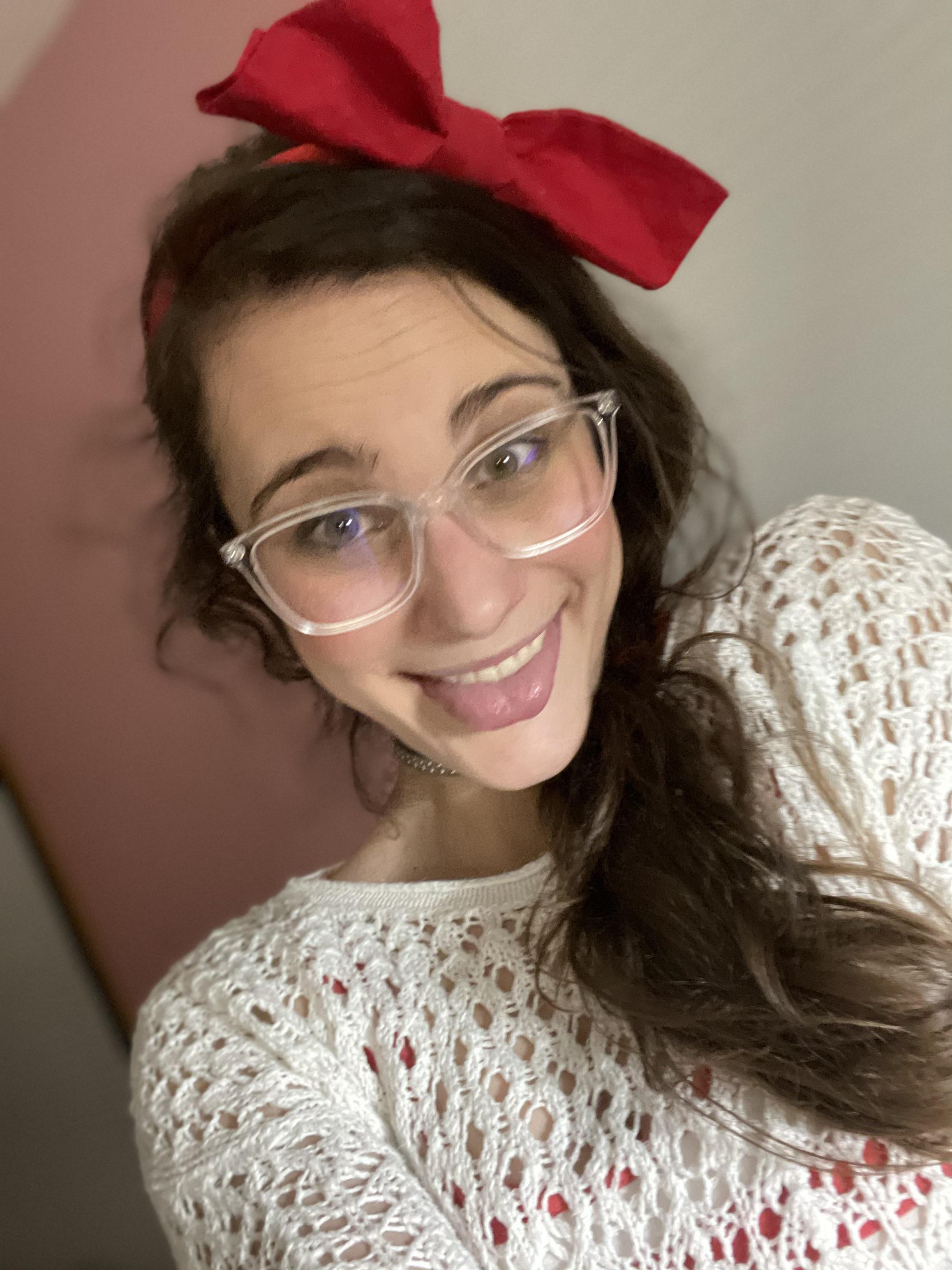 Felt super cute on Christmas and wanted to share it with you here [f ...