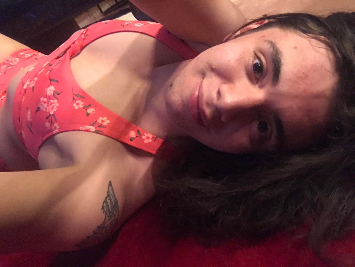 Finally getting more comfortable being gender fluid and my masculine body. I finally got the confidence to buy my first swimsuit 🩱😊