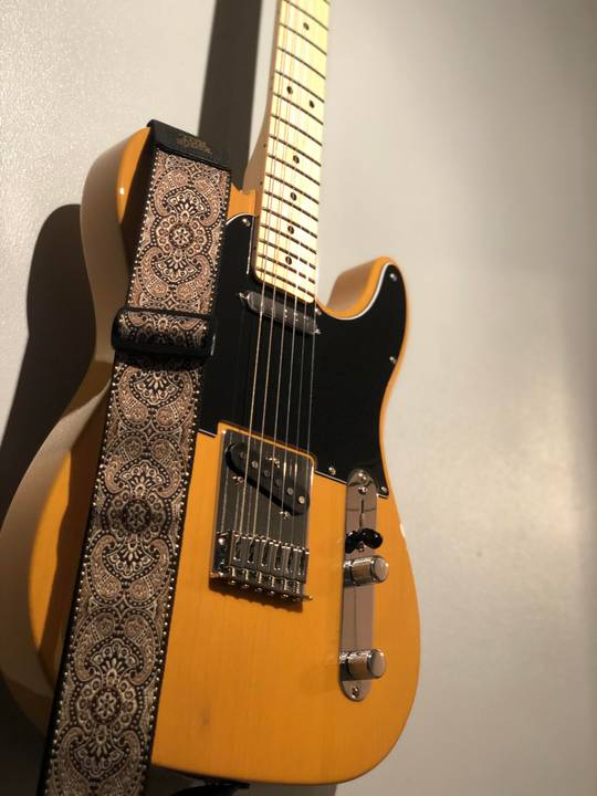First ever tele and it’s a fender. Thank you Black Friday