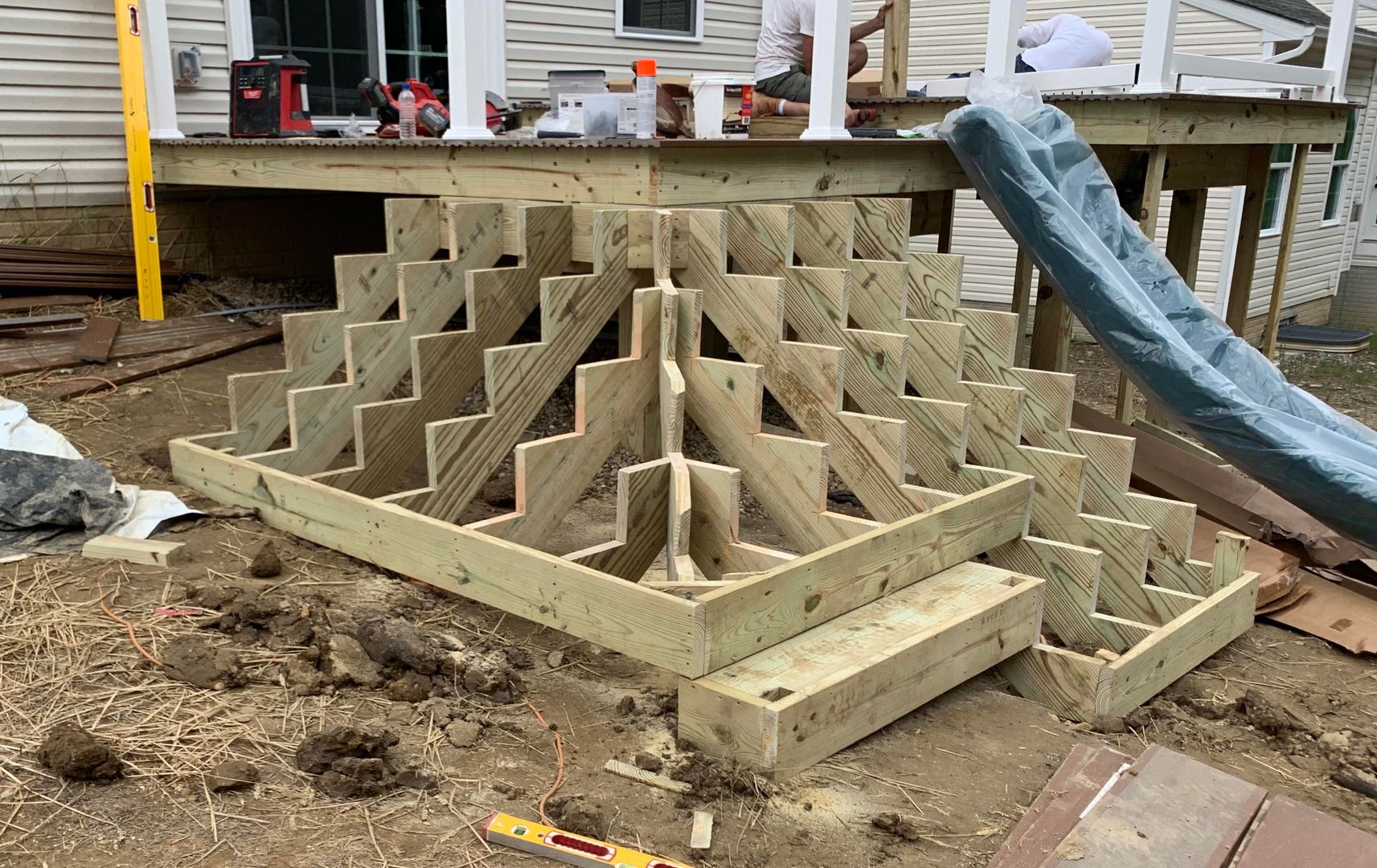 First set of steps I built that follows the grade of the ground , looks pretty sweet wanted to share!