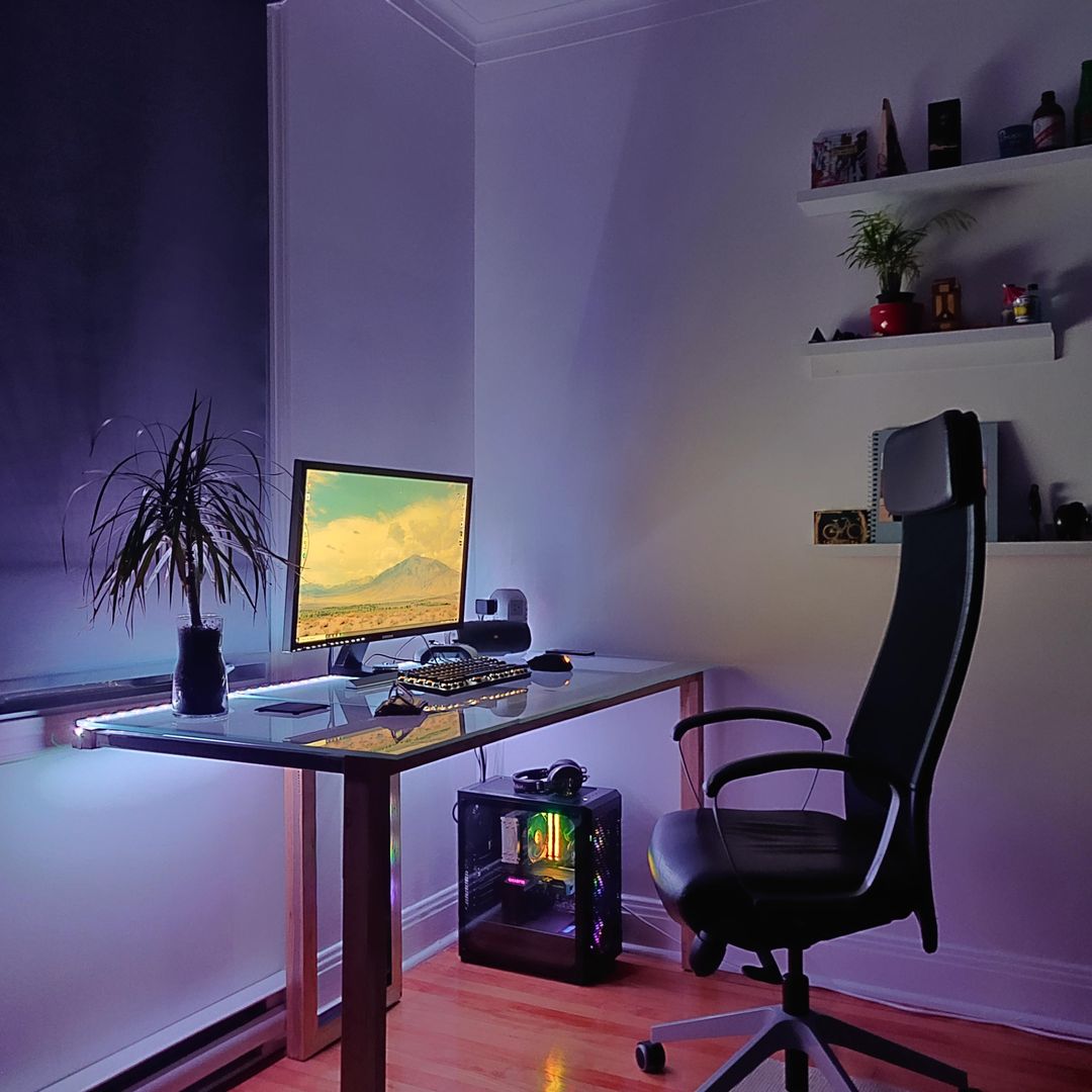 First time posting ! Perfect cable management w/ a homemade glass desk