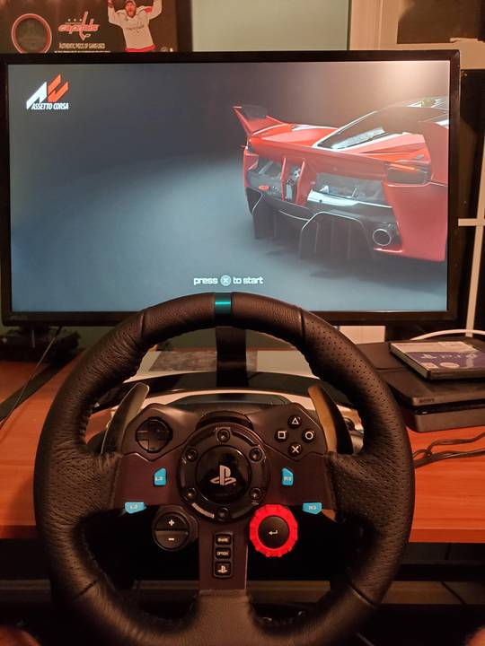 First time with a proper wheel. RIP free time. | Scrolller