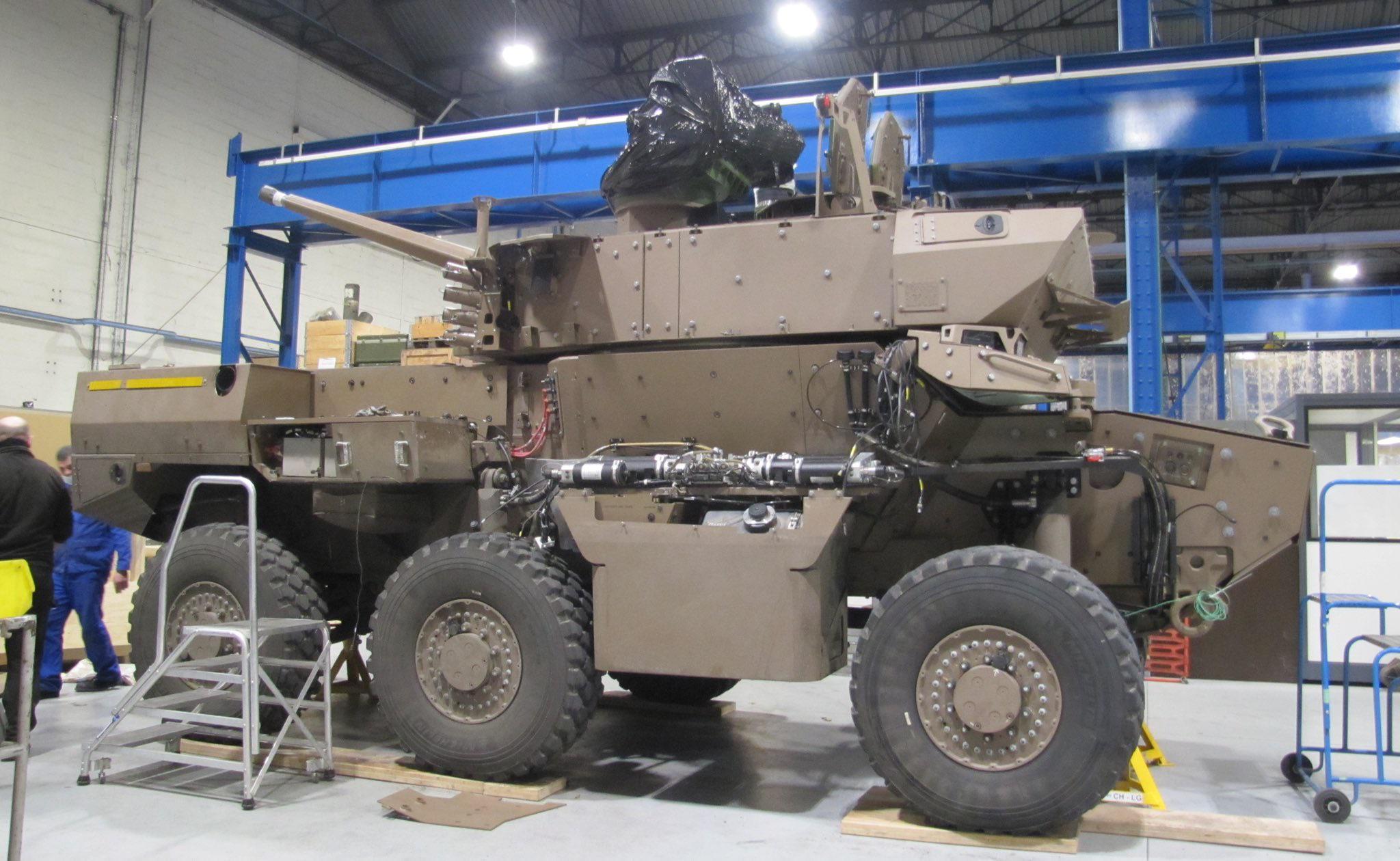French Jaguar EBRC strips down to show some armor | Scrolller