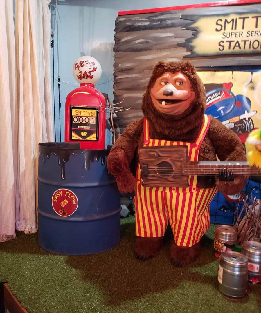 Gorgeous BillyBob animatronic