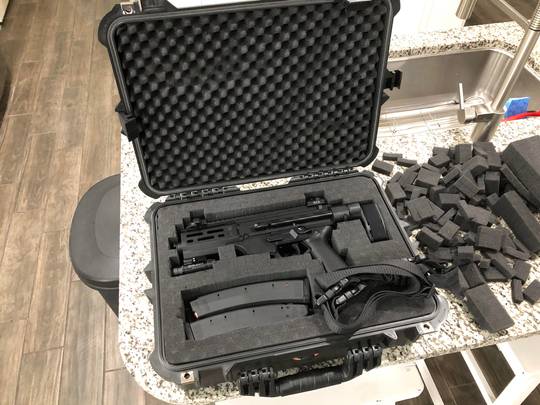 Harbor Freight Apache 4800 fits a micro nicely.