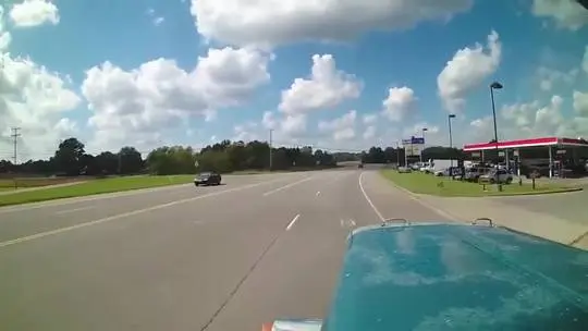 Hey, at least he used the blinker