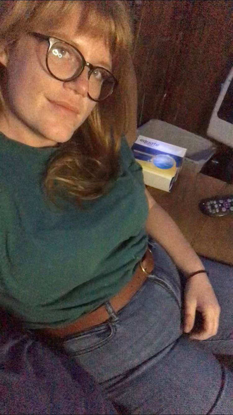 hey, I just broke part of my wisdom tooth off brushing my teeth 😅 how’s your day? ❤️✨ (27F)