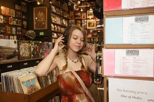 Hilary Craig - Tape Decks [43 pics] | Scrolller