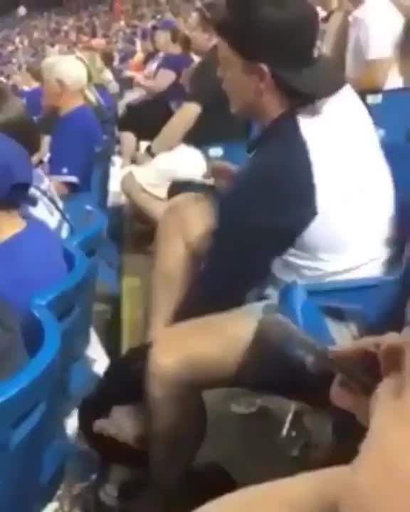 HMB I'm going streaking