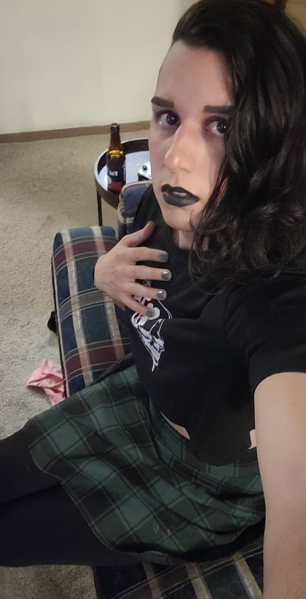 Hope everyone is doing well 🖤