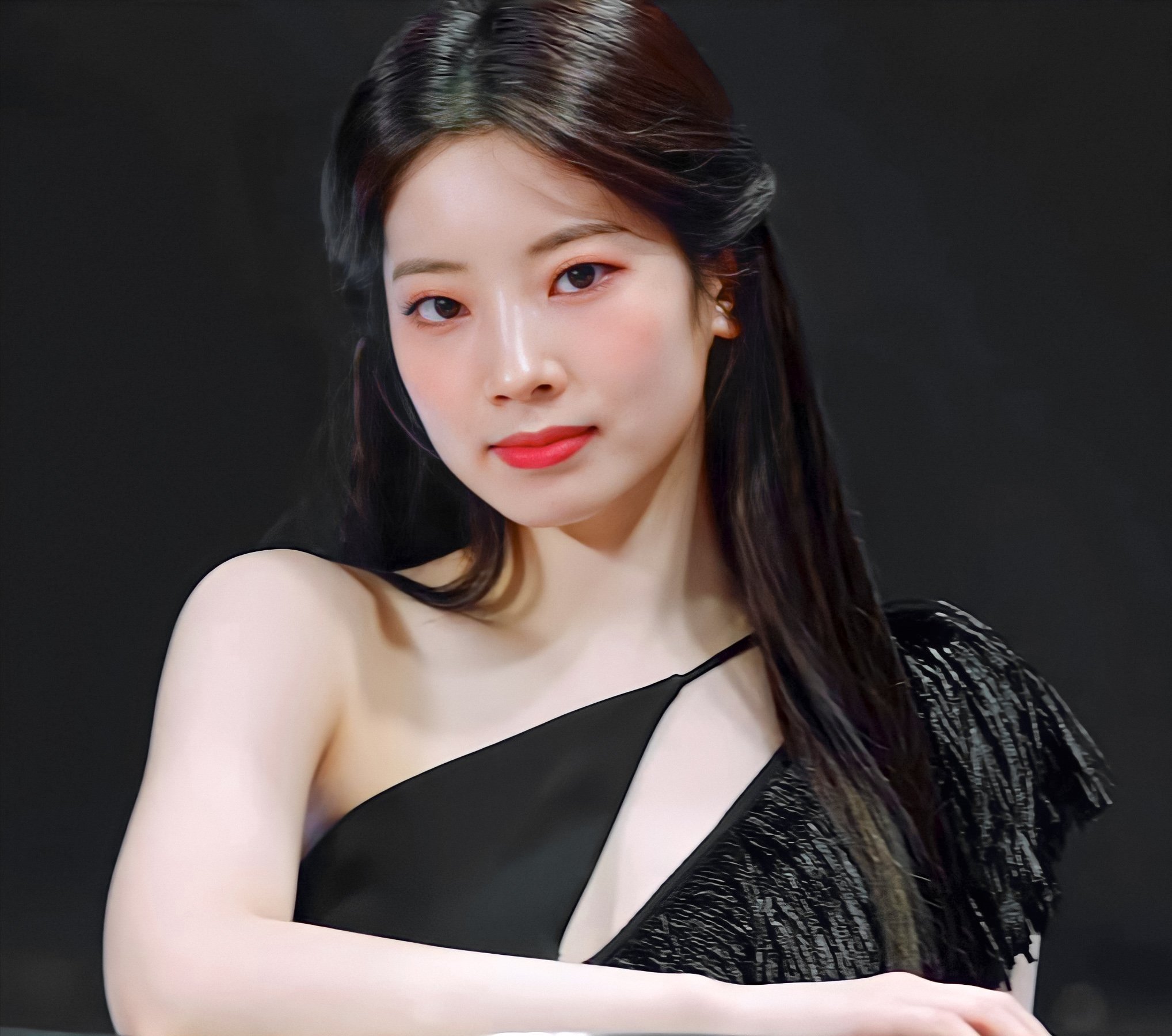 'I cant stop me' Dahyun | Scrolller