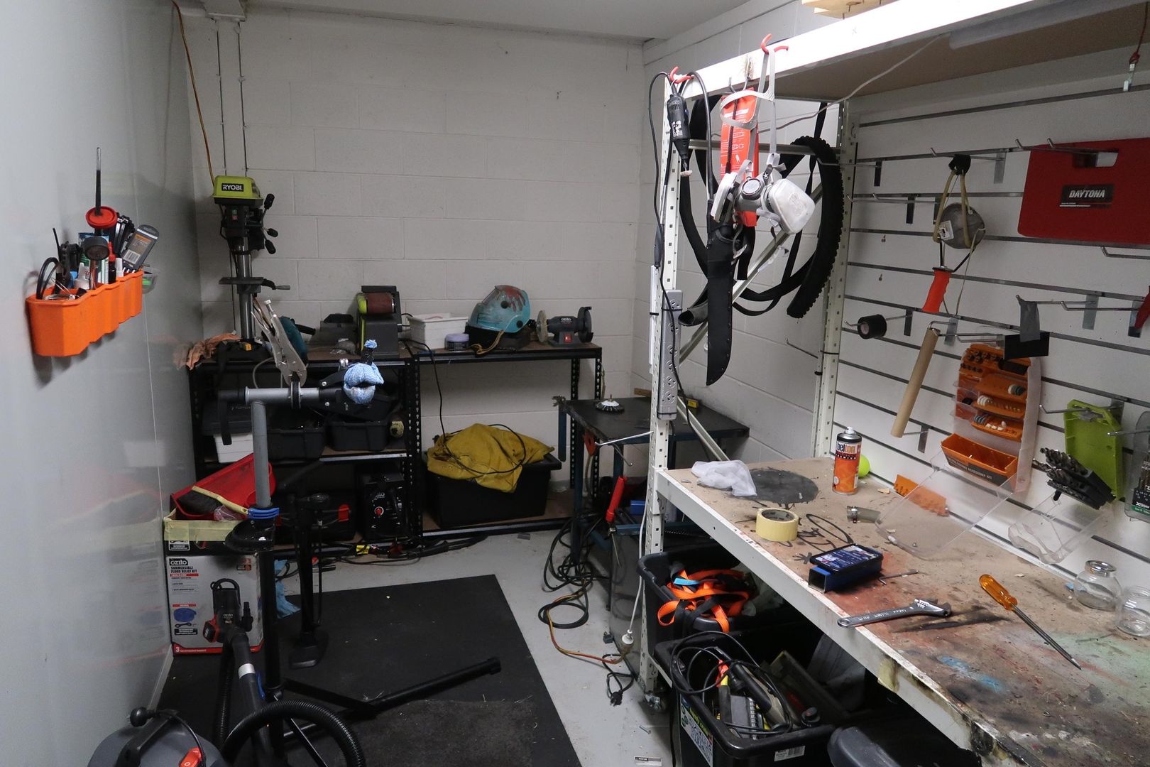 I got my workshop kinda clean