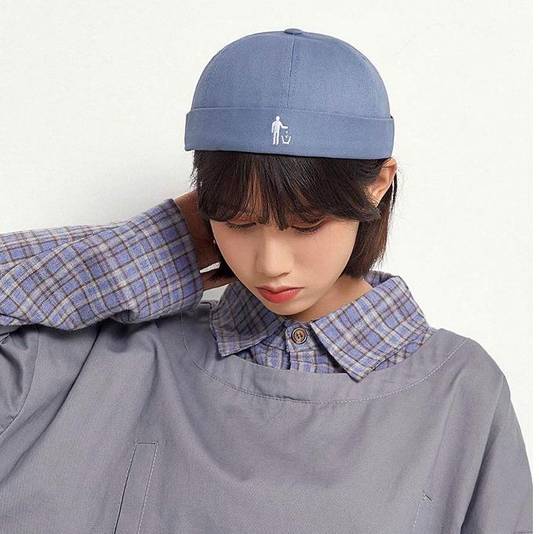 I got this docker cap from Amazon and really like the lightweight material and embroidered icon on front, but can't find anything similar. Any recommendations?