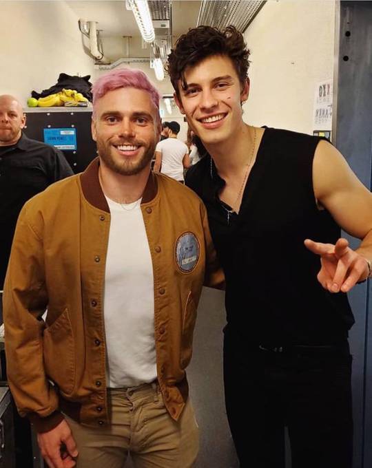 “I knocked over 4 teenaged girls to get the pic...” - Gus Kenworthy
