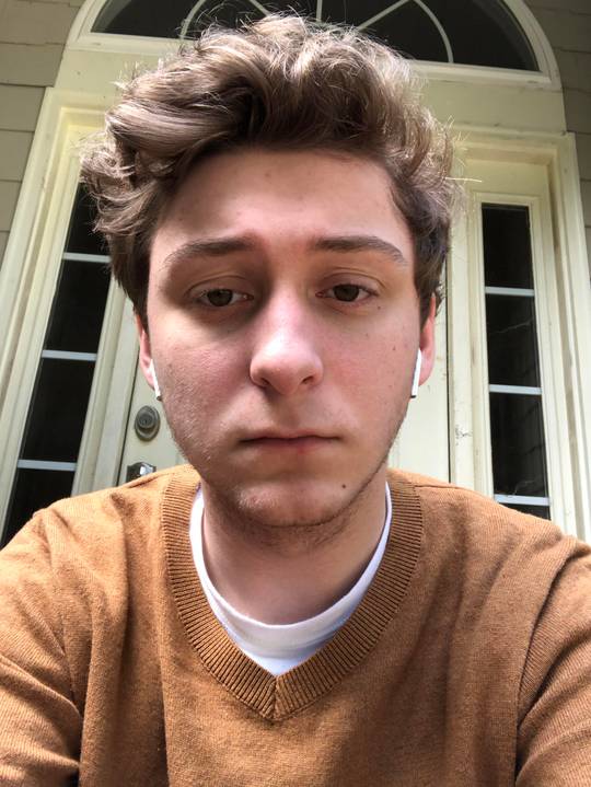 i’m a boring ass teenager but i wanna know who i look like lmao