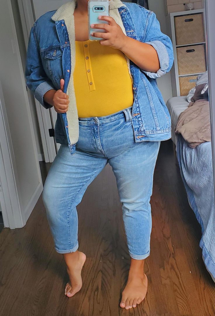 I may be fully clothed now, but let's see what happens 😋