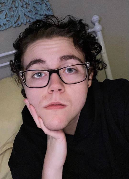 I take a picture every day to log my FTM HRT journey and today I noticed that I’m FINALLY starting to grow a mustache 🤩 I’m really super excited about it 😭