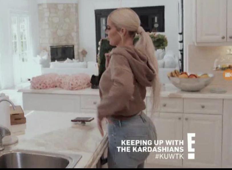 I wanna bend her over that counter