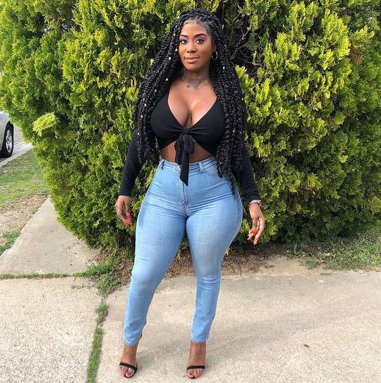 @iambeckystallion Happy Monday