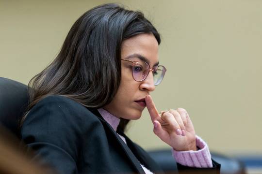 Insert double entendre about fingers