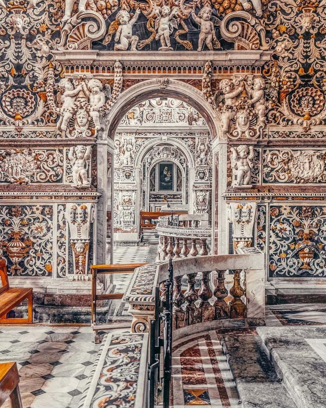 Interior of a Church of the Gesù build in 1564-1636[1080x1350] | Scrolller