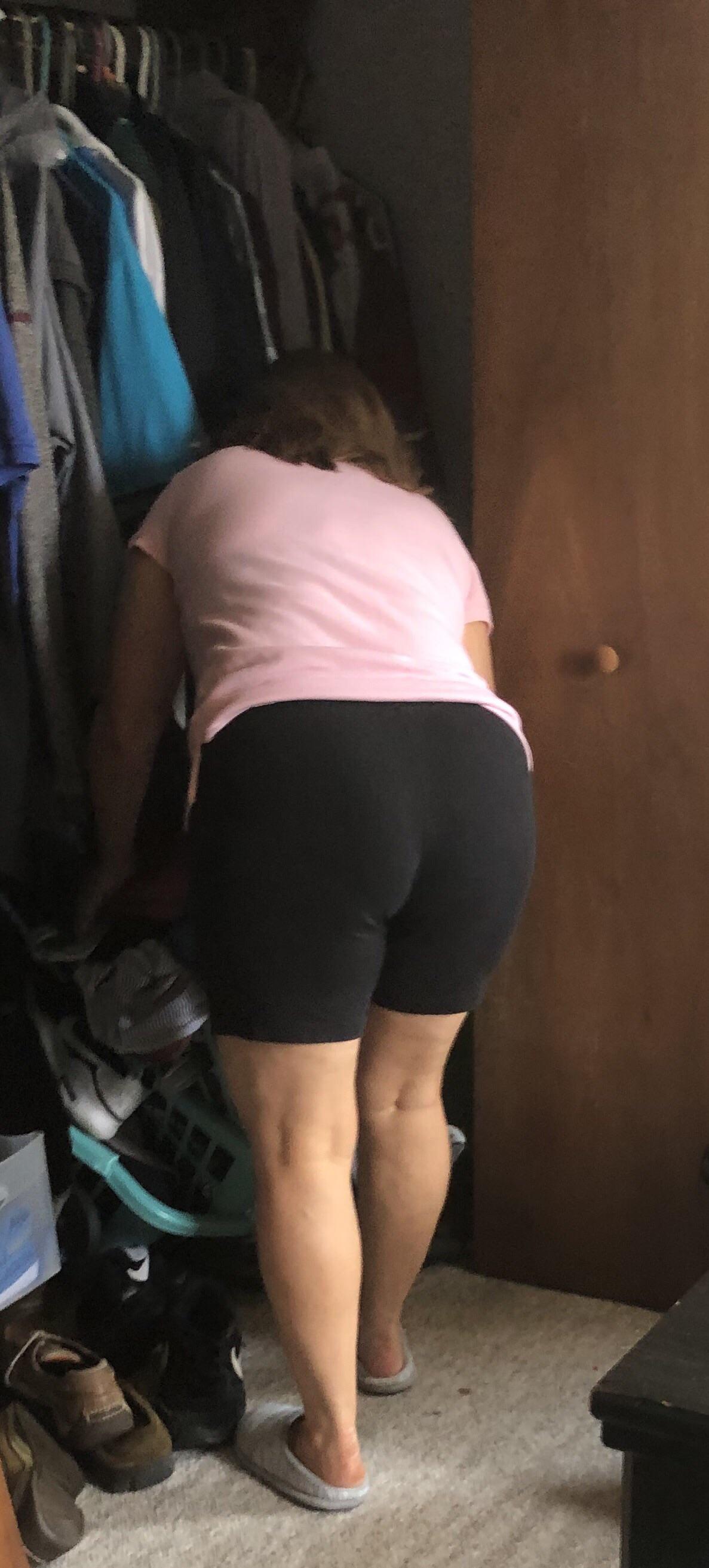 ISO nice guys with pretty wives. Looking to trade later with regular