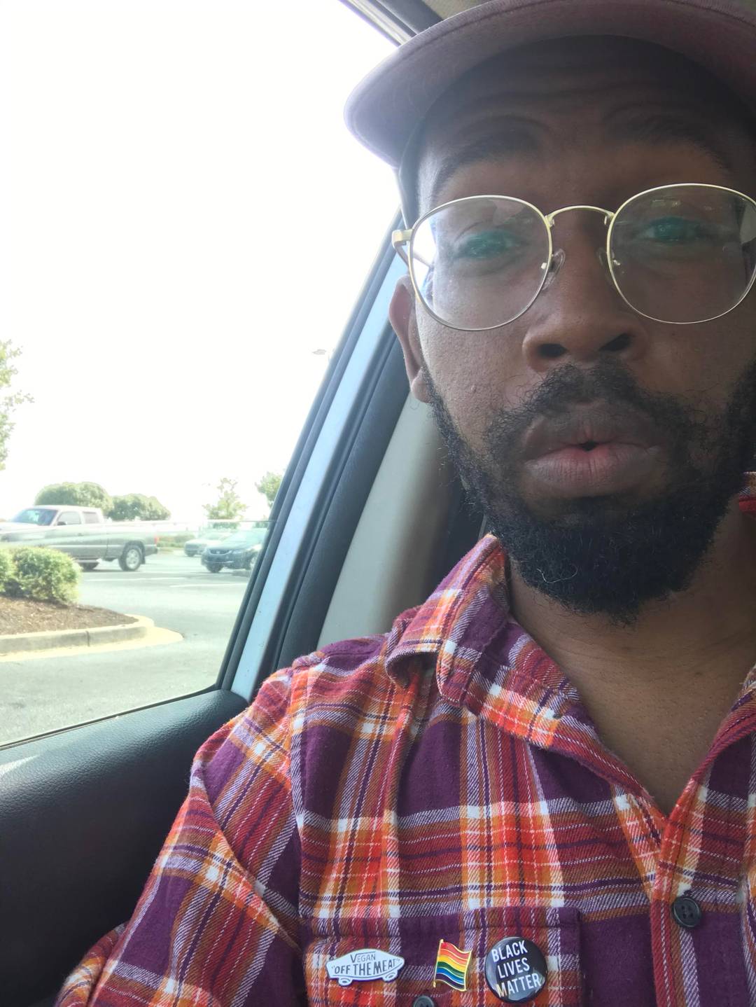 it’s finally flannel weather 😌