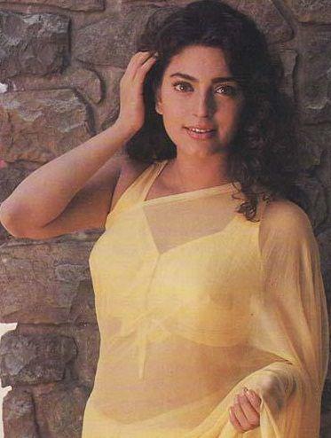 Juhi Chawla Pokies