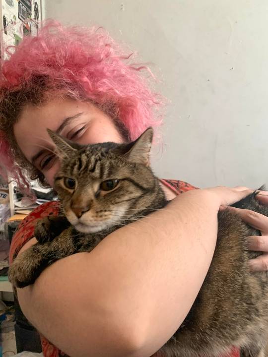 Just an enby and their cat 💕